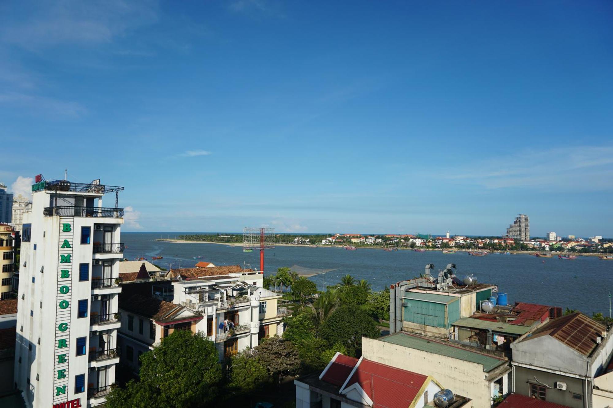 Minh Quang Hotel Dong Hoi Dış mekan fotoğraf