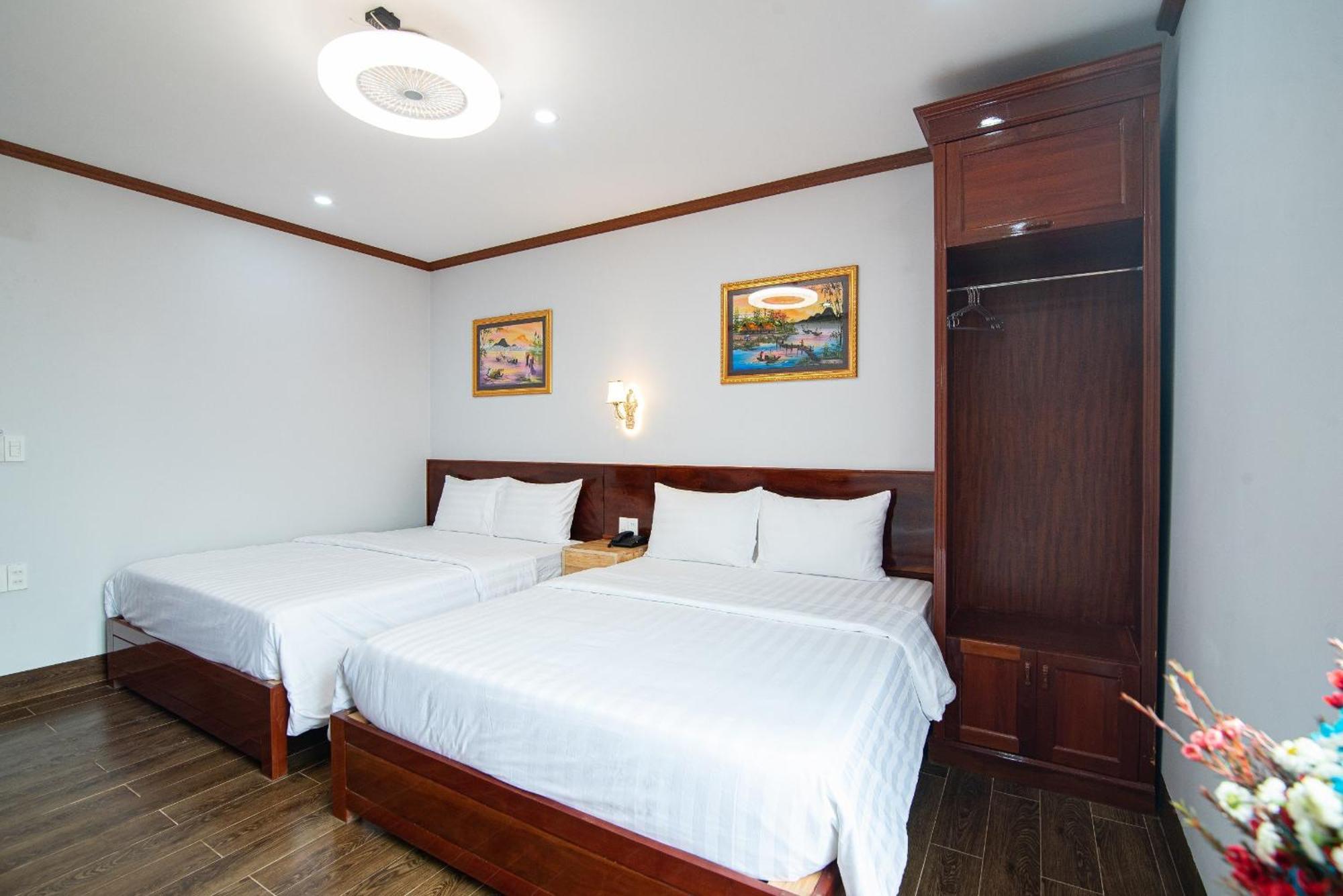 Minh Quang Hotel Dong Hoi Dış mekan fotoğraf