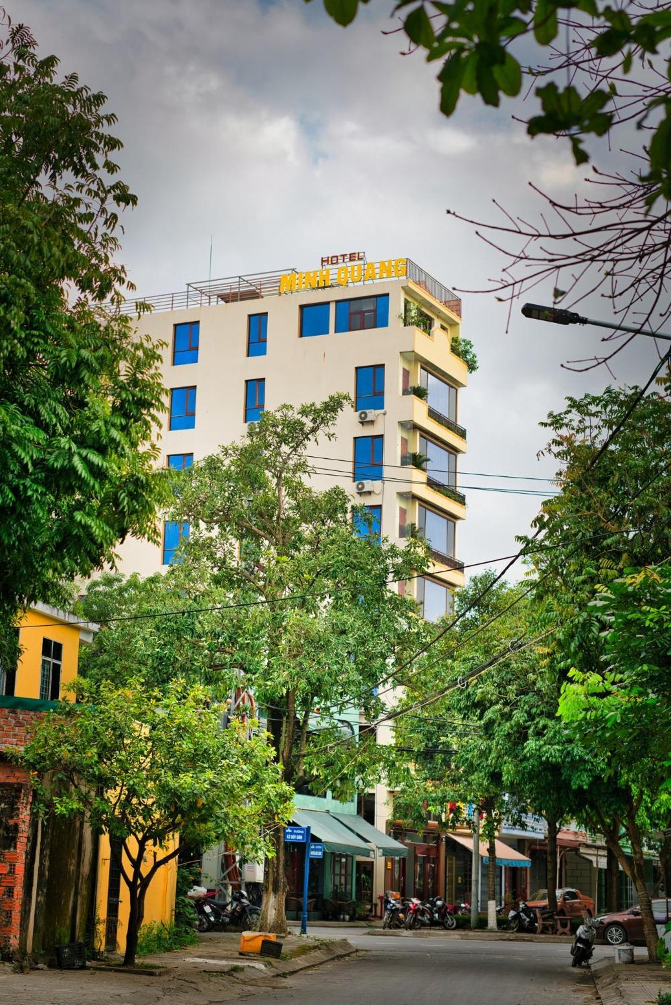 Minh Quang Hotel Dong Hoi Dış mekan fotoğraf